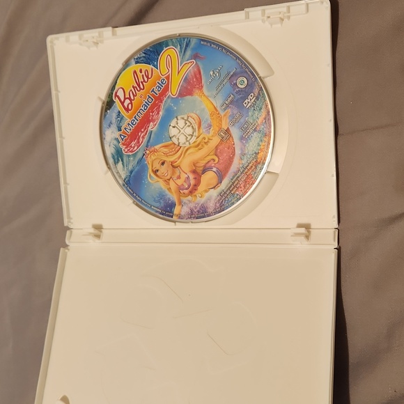 Barbie A mermaid Tale 2 DVD - Picture 4 of 5